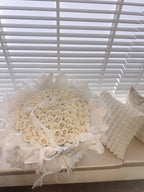 Pearl White Roses
