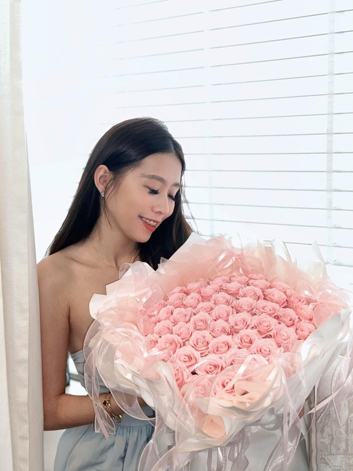 Whispering Pink Roses